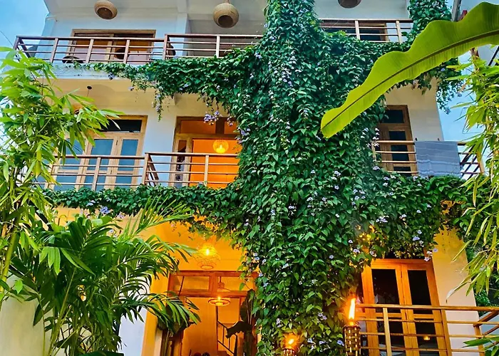 Komorebi Weligama